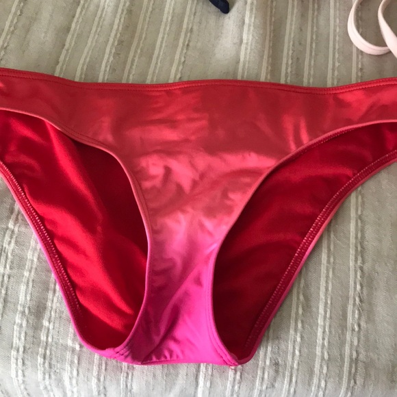 Bathing suit bundle - Picture 2 of 7